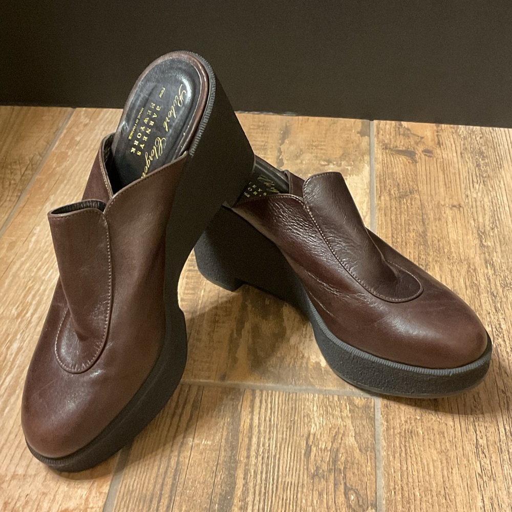 Robert Clergerie brown leather black rubber platform slip on mule or clog sz 8